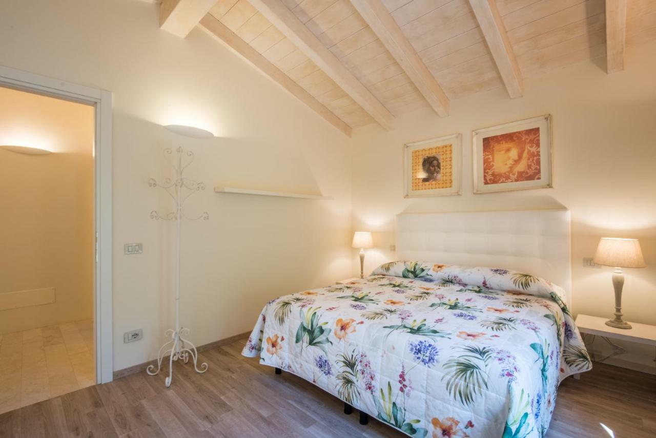 Casa Vacanze Squarcialupi Castellina in Chianti Exterior photo