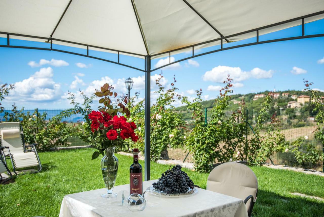 Casa Vacanze Squarcialupi Castellina in Chianti Exterior photo